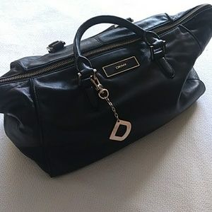 DKNY  genuine leather bag